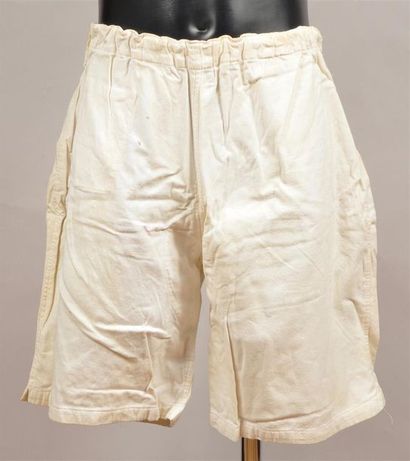 null Culotte de football vers 1910. En coton blanc, ceinture élastique qualité supérieur...