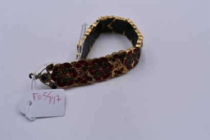 null Bracelet ruban en forme de frise de fleurs composée de motifs en or jaune en...