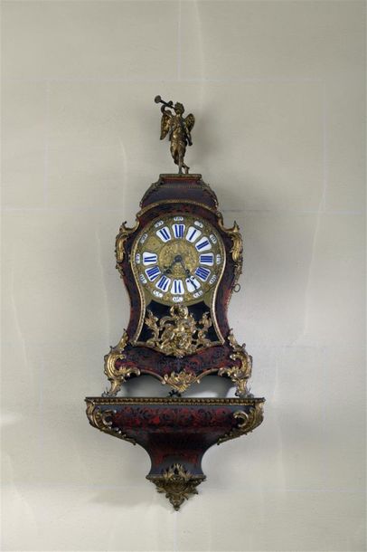 null Cartel en marqueterie Boulle et son culot de style Louis XV, vers 1900
À décor...