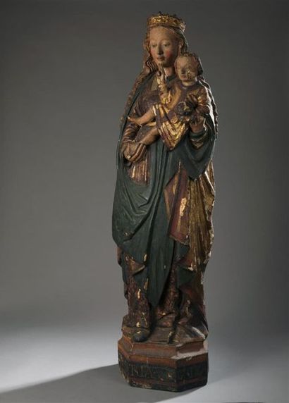 null École hispano -flamande , début du XVIe siècle
Vierge à l'Enfant
Sculpture en...