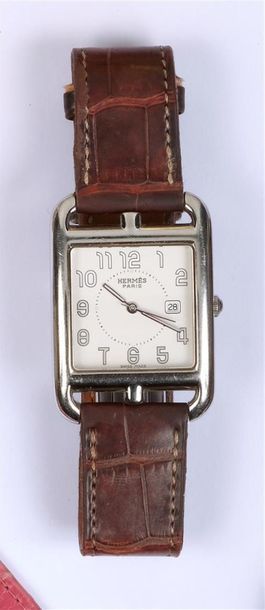 null Hermès. Cape Cod. Montre bracelet en acier. Cadran crème, signé, chiffres arabes
couleur...