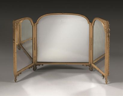  Ferdinand DUVINAGE pour Alphonse GIROUX vers 1880. Triptyque formant miroir de toilette...