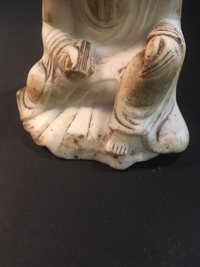 null Statuette de Guanyin en marbre blanc
Chine, époque Ming, XVIIe siècle
Représentée...