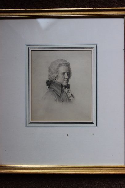 null École française du XIXe siècle
Portrait de Mozart en buste
Crayon noir et estompe.
Monogrammé...