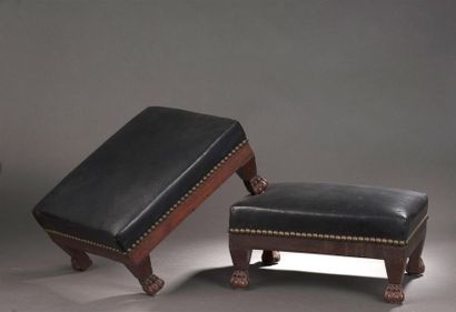 null Pair of stools with feet, Directoire
period In mahogany and mahogany veneer,...