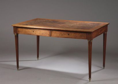 null Flat desk stamped Jacob, Restoration
period Mahogany and mahogany veneer. Bearing...