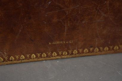 null ÉCHIQUIER de voyage par Alphonse GIROUX (1776-1848)
En cuir.
Signé.
39 x 25...