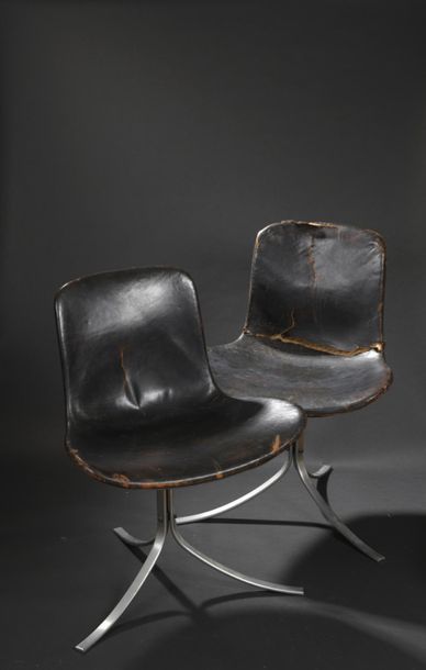 null Poul KJAERHOLM (1929-1980) 
Paire de chaises modèle PK9, vers 1960
En métal...