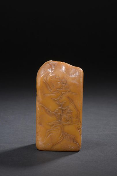 null Orange-yellow soapstone stamp
China
One side decorated in light relief with...