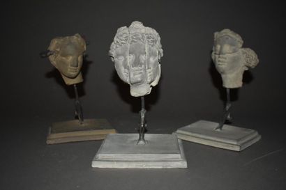 null Patrick PIETROPOLI (born in 1953)
Tricéphale (Three copies) Moulded

terracotta...