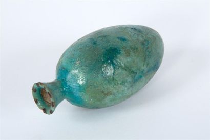 null Vase à panse piriforme en faïence turquoise, Egypte, Basse Epoque, 664-332 av....