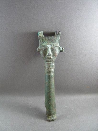 null Manche de sistre hathorique en bronze, Egypte, Basse Epoque, 664-332 av. J.-C.
H....