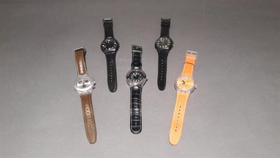 null Set of five Swatch "large model" watches, quartz, leather straps (one of which...