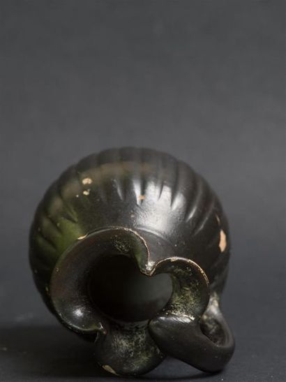 null Black glazed terracotta miniature "children's toy" vase, Greater Greece, 3rd-4th...
