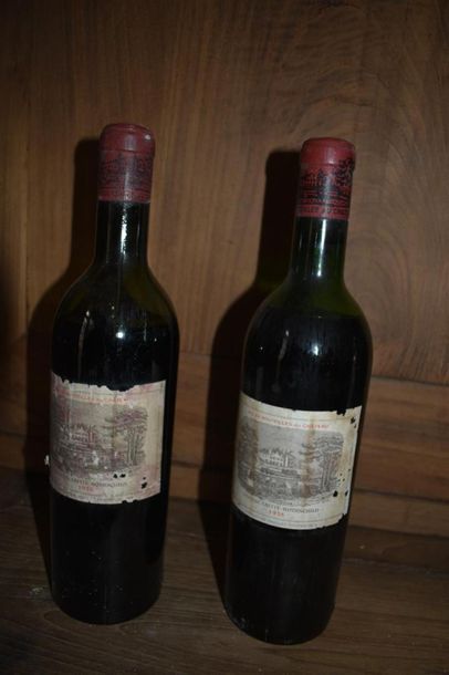 null Château Lafite-Rothschild, 1958
Two bottles Slightly damaged
labels Upper and...