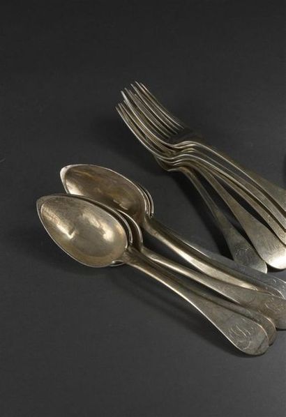 null Suite of six silver flatware with entremets, Province, 1818-1838
One-piece model,...