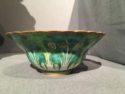 null China, 19th century.
Porcelain bowl with polychrome decoration of foliage and...