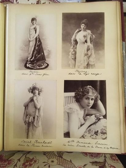 null CURIOSA
Album of photographs of actresses, some nude, around 1900
