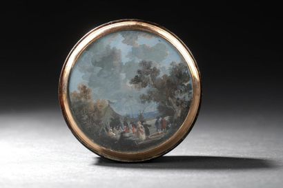 null Boîte ronde en écaille ornée d'une miniature, fin de l'époque Louis XVI
À décor...