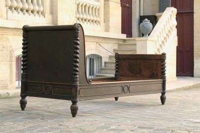 null Moulded and carved oak bed attributed to Jeanselme, delivered for the Château...