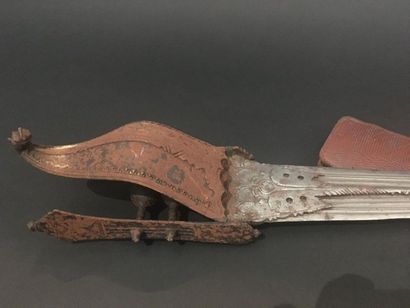 null Katar, South India, 17th century
Steel. Katar of typical southern Indian shape,...