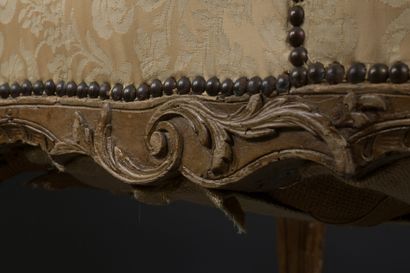 null Large fauteuil à la Reine par Cresson d'époque Louis XV

À dossier plat, décor...