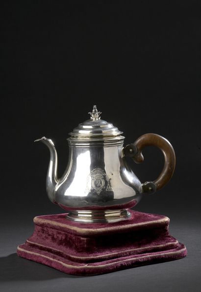 null Silver teapot, Dole by Pierre Noël David, 1747-48

The body is decorated with...