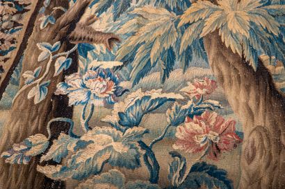null AUBUSSON, XVIIIe siècle

TAPISSERIE en fil de laine représentant une verdure...