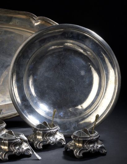 Round hollow silver dish Paris 1798-1809...