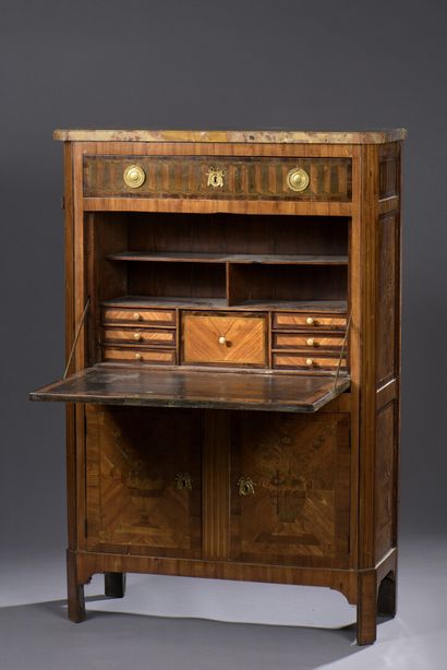 null Fruitwood veneered secretary, circa 1800

Opening to a drawer, a flap and two...