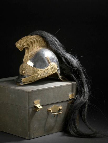 null Casque d'officier de dragons, modèle 1872

Bombe en cuivre argenté. Cimier à...