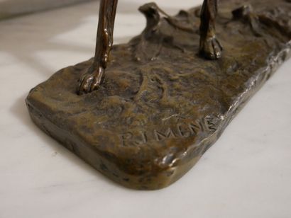  Rez-de-chaussée 
D'après Pierre-Jules Mène (1810-1879) 
Épagneul 
Bronze à patine...