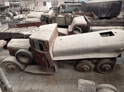 null Mercedes tanker truck, military model G3, 6 x 4, 6 cylinder diesel engine. Chassis...