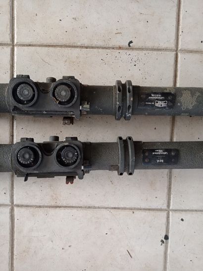  Set of 2 rangefinders. LT : 125 cm