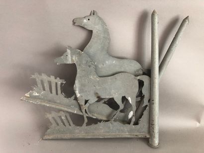 null Pair of zinc weathervanes Horse at the gate. H.41 cm