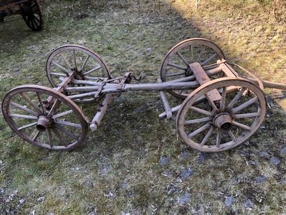null Rare logging truck or model farm wagon train. 19th century. 

Front wheels D....