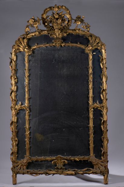 Grand MIROIR XVIIIe siècle 
Large mirror with wood and




gilded stucco, mercury...