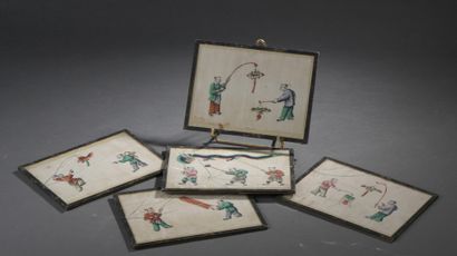 null China, 19th century

5 gouaches on rice paper representing Chinese scenes

13...