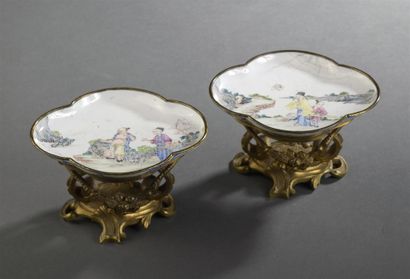 null 
Two small Canton enamel bowls




China, late 18th-early 19th century




Of...