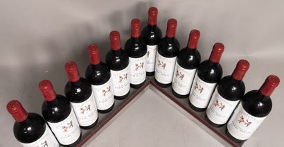  12 bottles Château CLERC MILON - 5th GCC Pauillac 2000 In wooden case.