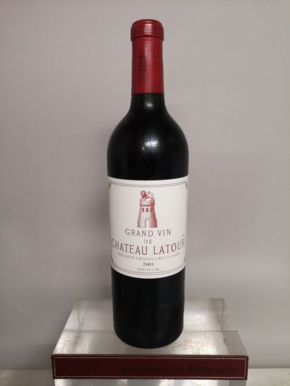 null 1 bottle Château LATOUR - 1er GCC Pauillac 2001