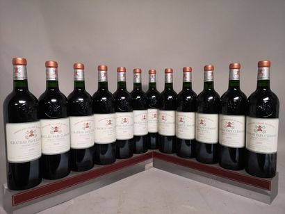 12 bottles Château PAPE CLEMENT - Grand Cru...