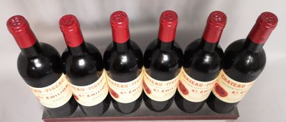 null 6 bouteilles Château FIGEAC - 1er Cru Classé de Saint Emilion 1999 En caisse...