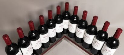 null 12 bouteilles LES FORTS DE LATOUR - 2nd Vin du Château LATOUR Pauillac 2000...