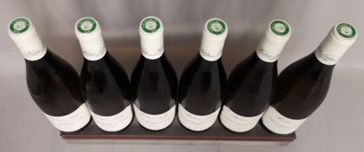 null 6 bottles SAINT AUBIN 1er Cru "Les Frionnes" - Hubert LAMY 2005 Two slightly...