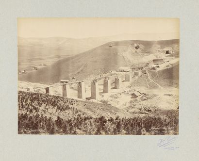 null Studio GEISER à Alger 

Chemin de fer de l'Est algérien, 1880-1890

Cinquante-six...