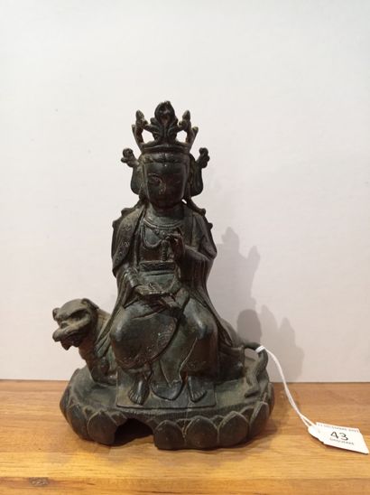 null Statuette de Manjusri en bronze


Chine, époque Ming, XVIIe siècle


La divinité...