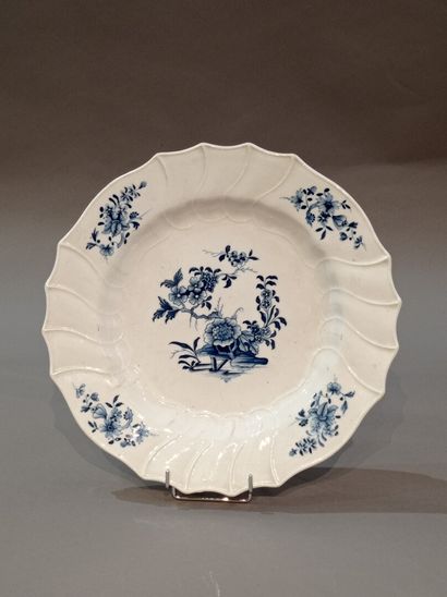 TOURNAI, 18th century 
A round dish with...
