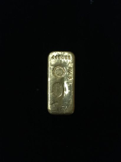null C - 1 gold bar (996,5) n° 446061



Charges : 9,6% incl. VAT - 8% excl.