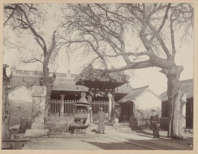 null Album of the officer Rudolf Ehrhardt

MALAGA, CHINA, INDIA 1910-1912

Small...